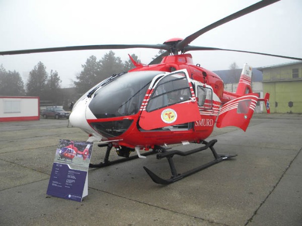 Het Roemeense Ministerie van Volksgezondheid heeft via Eurocopter Romania de eerste van zes bestelde EC135 helikopters in ontvangst genomen.