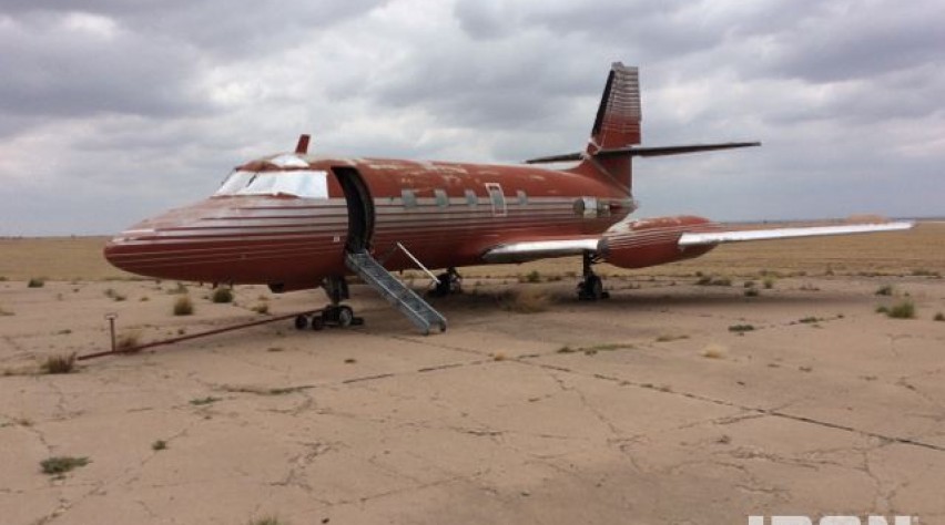 elvis presley lockheed jetstar 