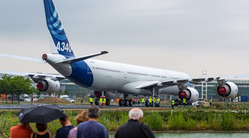 Airbus A340-600 verhuizing naar Aeroscopia