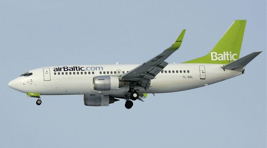 AirBaltic Boeing 737-300