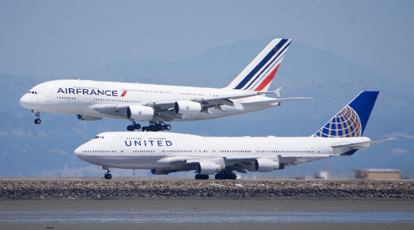Foto (c) Bill Abbott Boeing 747 Airbus A380