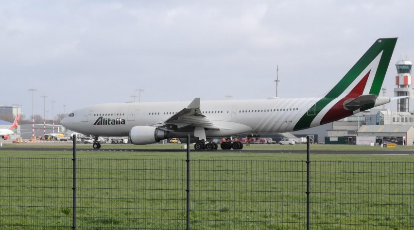 Alitalia A330 Rotterdam The Hague Airport