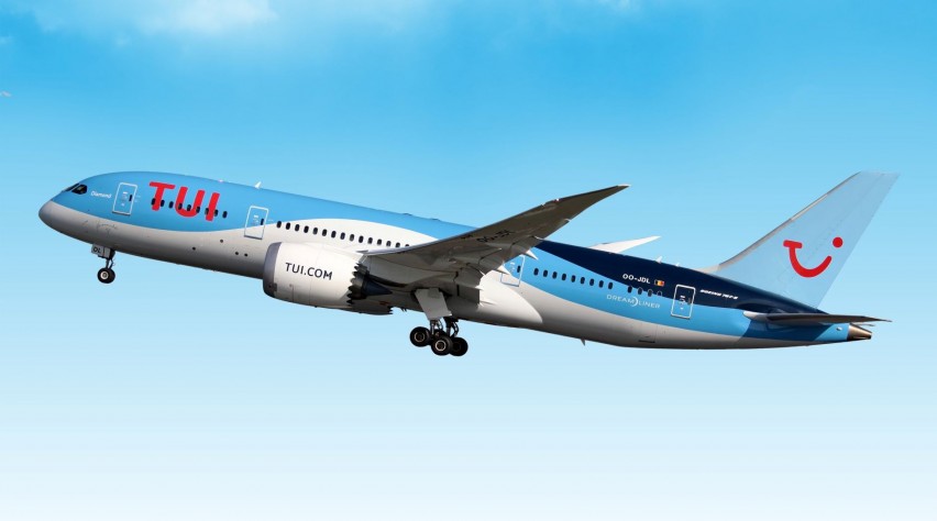 TUI fly 787