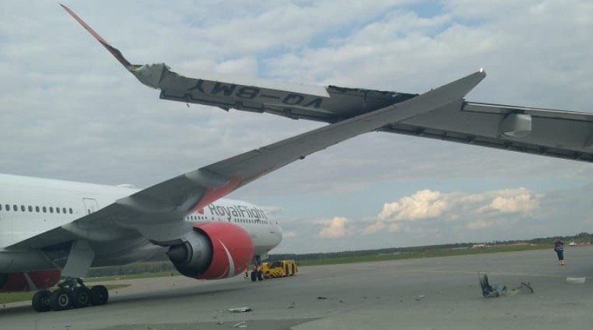 Botsing Boeing 777 Airbus A330 Moskou