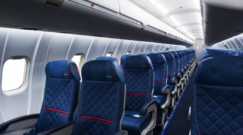 Delta CRJ cabine