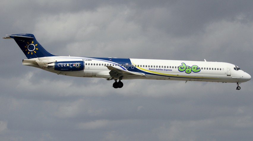 Foto (c) Wikimedia Commons Dutch Antilles Express MD-80