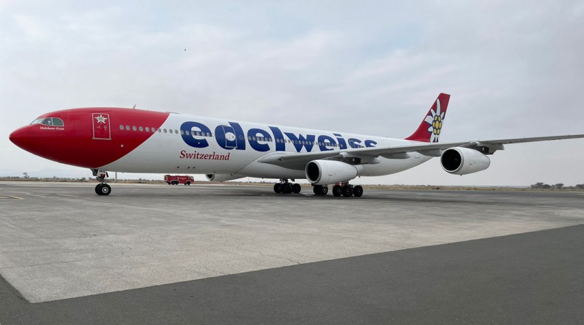 Edelweiss A340