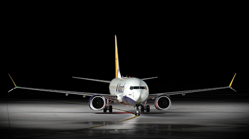 Monarch 737