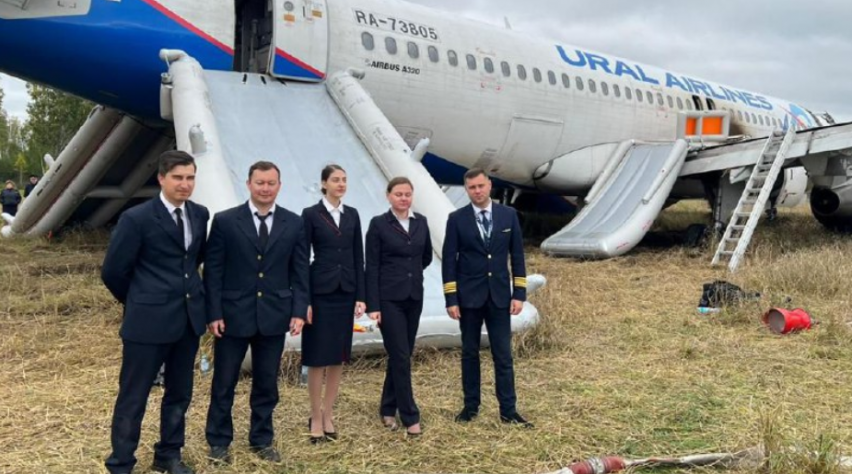 Foto (c) Ural Airlines/Telegram Ural Airlines Noodlanding