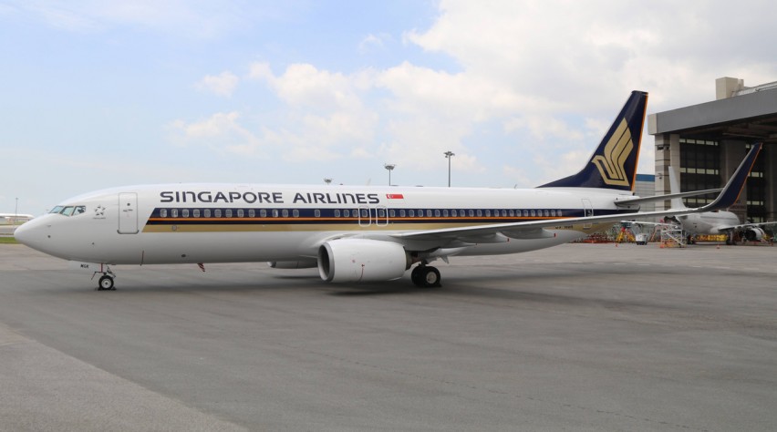 Singapore Airlines 737-800