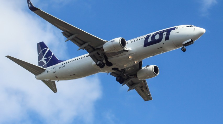 Foto (c) Mark Harkin / Wikimedia Boeing 737-800