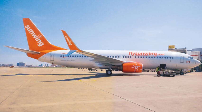 Sunwing Boeing 737 (c) Sunwing Airlines Sunwing Airlines