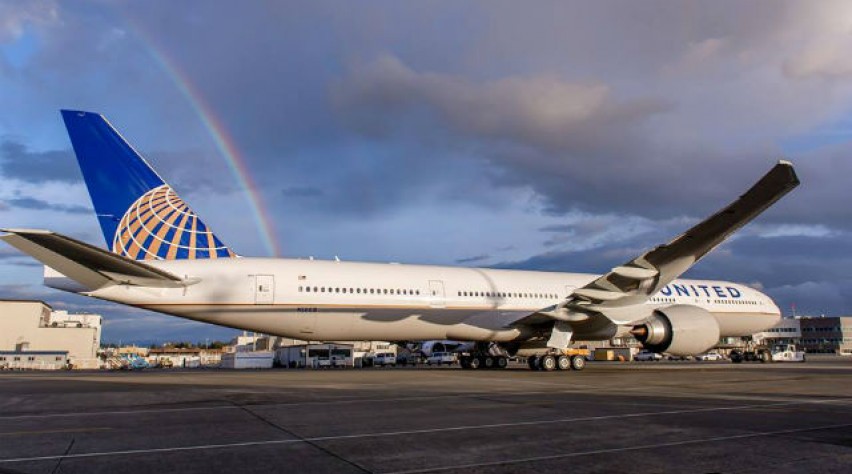 United Airlines 777-300ER