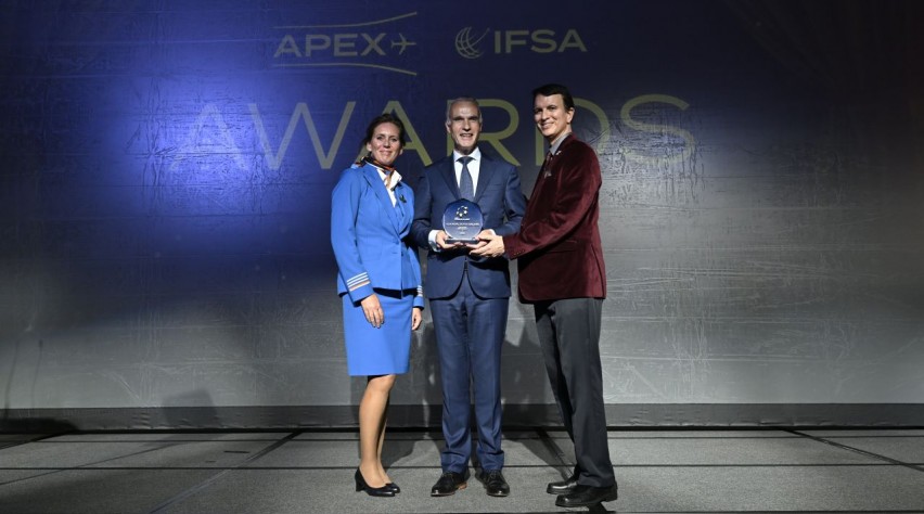 Foto (c) KLM Barry Ter Voert KLM APEX Award