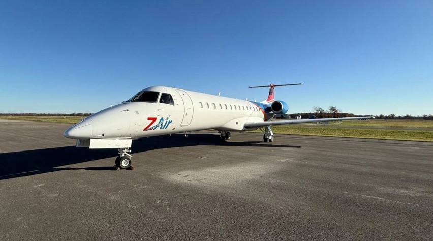 Foto (c) Z Air Z Air Embraer 140