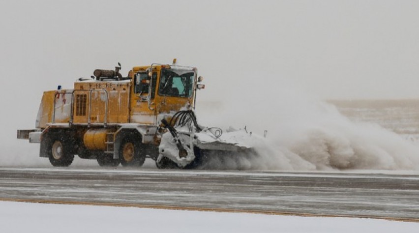 Foto (c) Denver International Airport denver, sneeuw