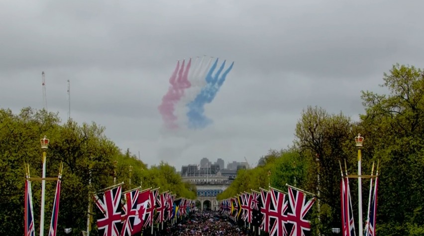 Flypast-Londen-koning-Charles(c)BBC-1200