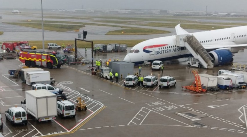 Foto (c) M Zulqarnain B/Twitter BA 787 Incident
