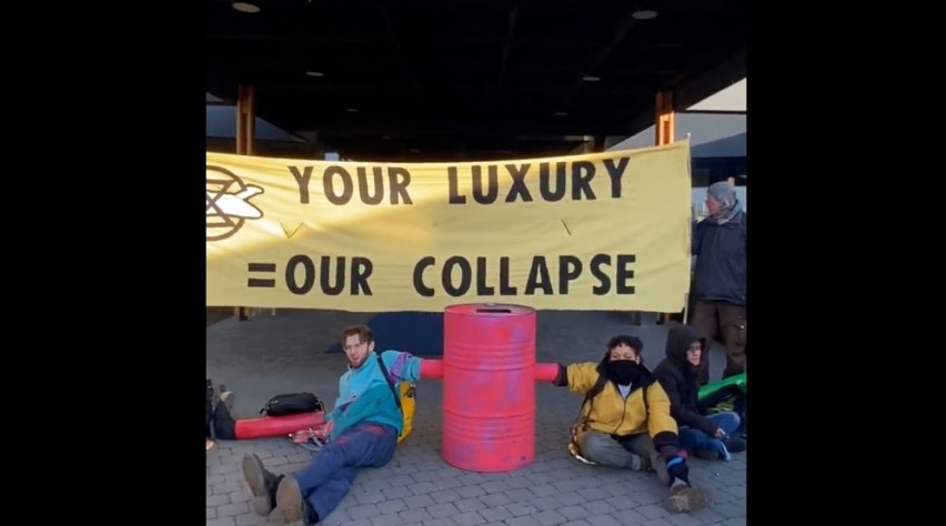 Extinction Rebellion Brussels Airport