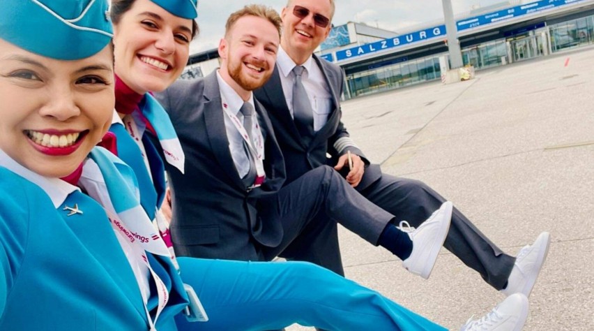 Eurowings crew sneakers