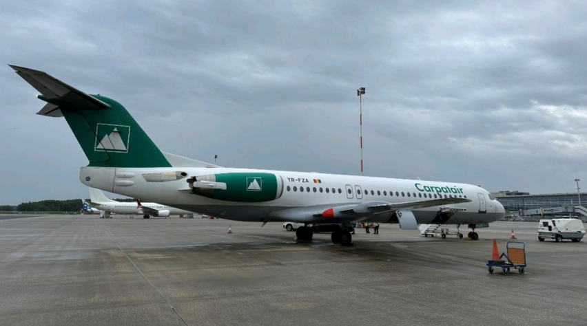 Fokker 100 FMO Carpatair