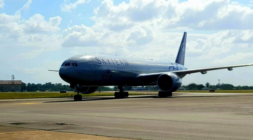 KLM 777 Paramaribo