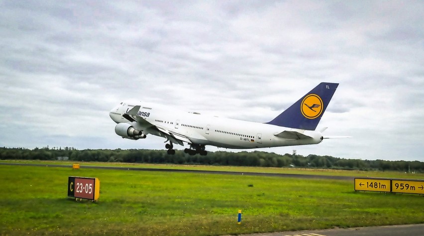 Laatste Lufthansa 747 Twente