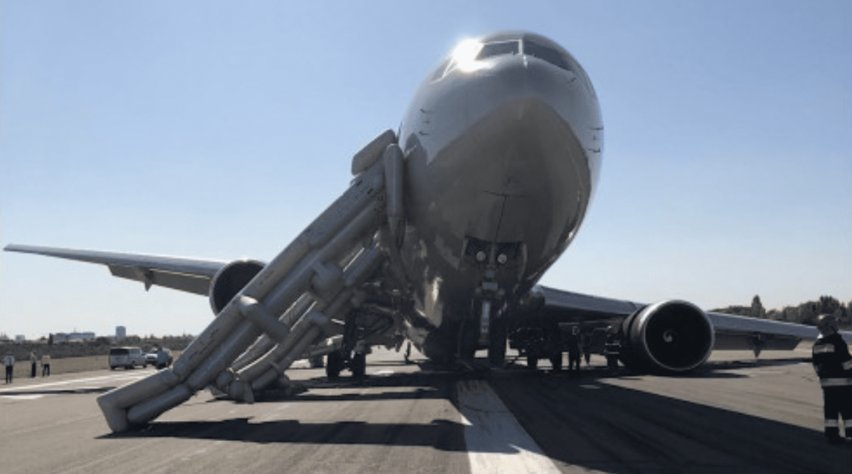 Foto (c) Antena 1 Omni Air 767 incident Boekarest
