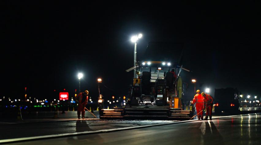 Schiphol-Zwanenburgbaan-onderhoud(c)Schiphol-1200