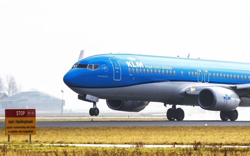 KLM 737