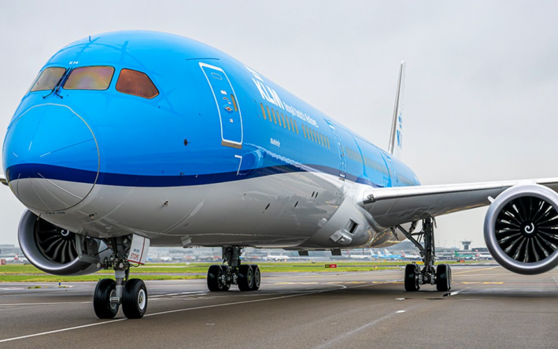 KLM 787-10