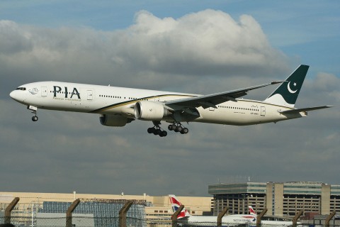 PIA 777