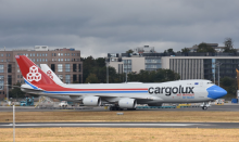 Cargolux 747 mondkapje