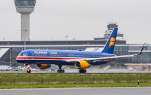 Icelandair 757-300