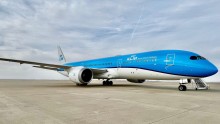 KLM 787 met aangepast kleurenschema