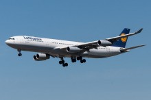 Lufthansa A340-300