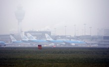 Schiphol in de mist