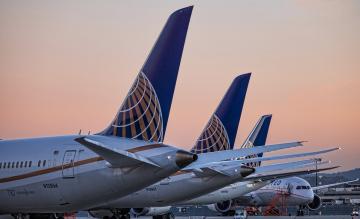 Boeing 787 Dreamliners van United