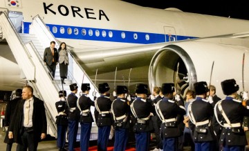 Aankomst Zuid-Koreaanse president Schiphol