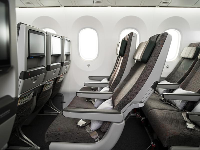 EVA Air Boeing 787-9 Economy Class