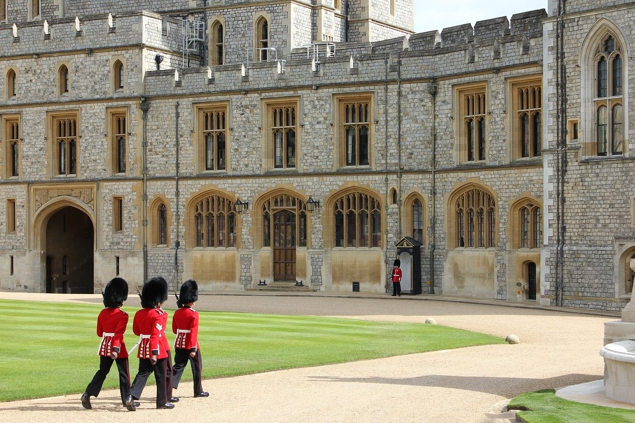 No-fly zone above British Queen’s castle