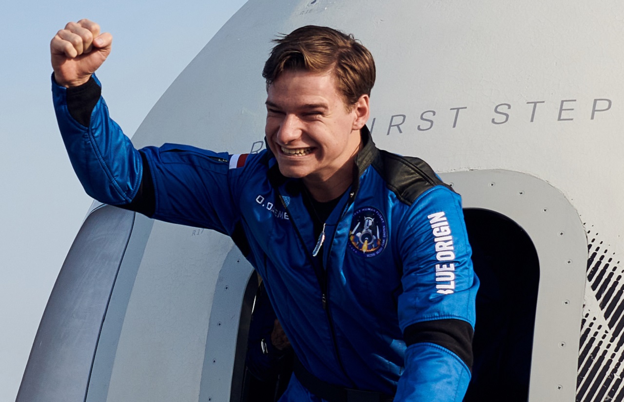 FAA quickly changes the rules: Dutch student is not an astronaut but a space tourist